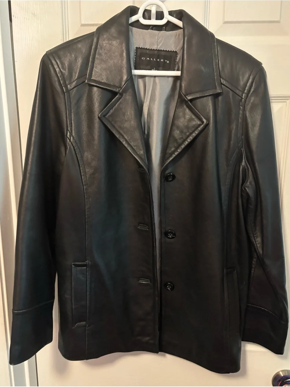 Gallery Black Leather Jacket - L